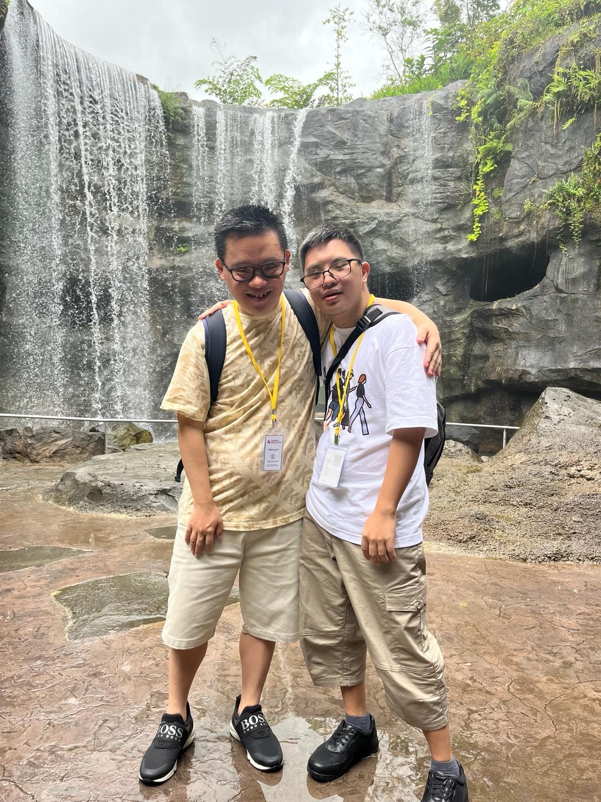 Kwong Keng with his friend