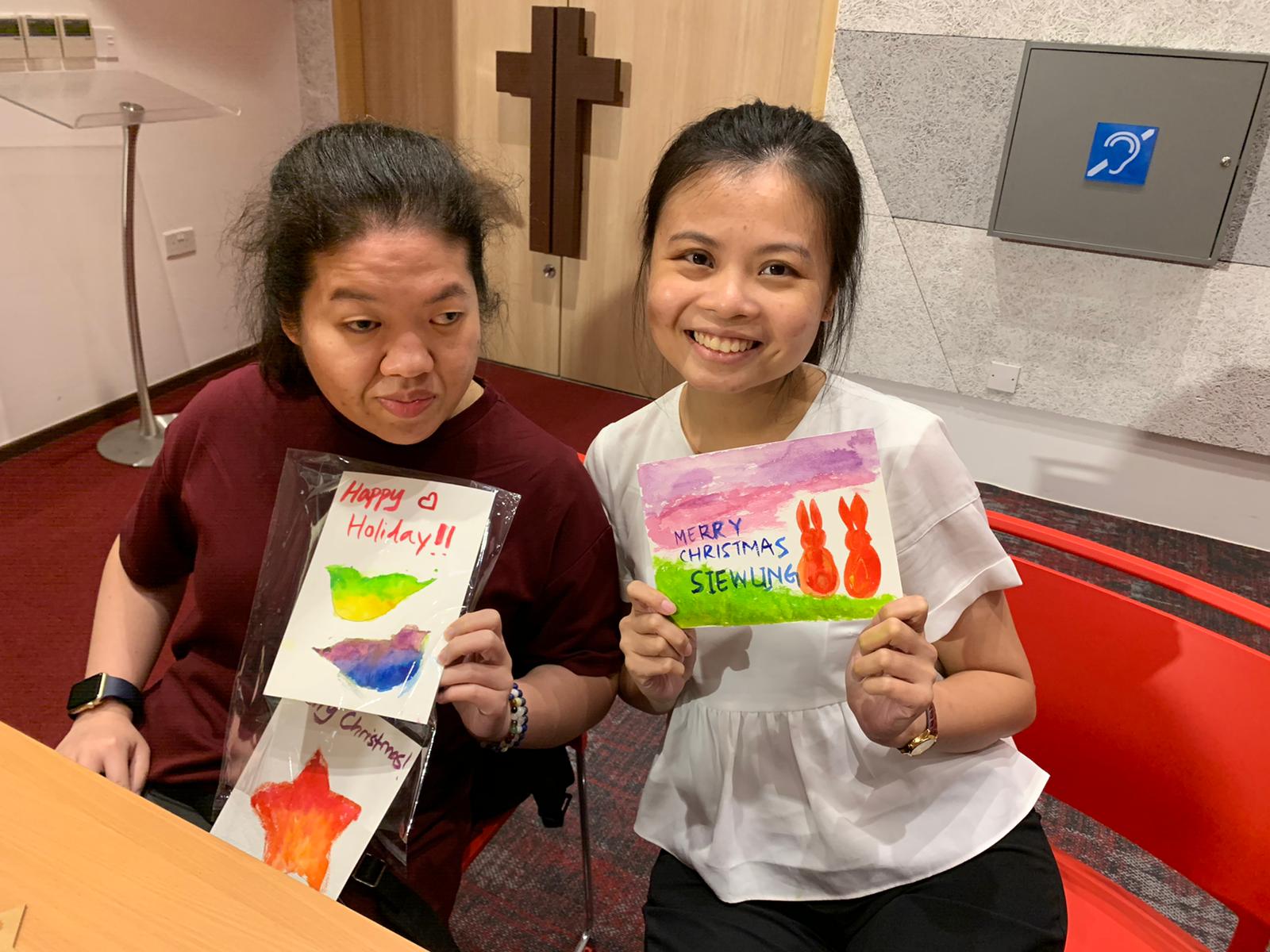 picture of my completed cards with my friend who invited me to this workshop.